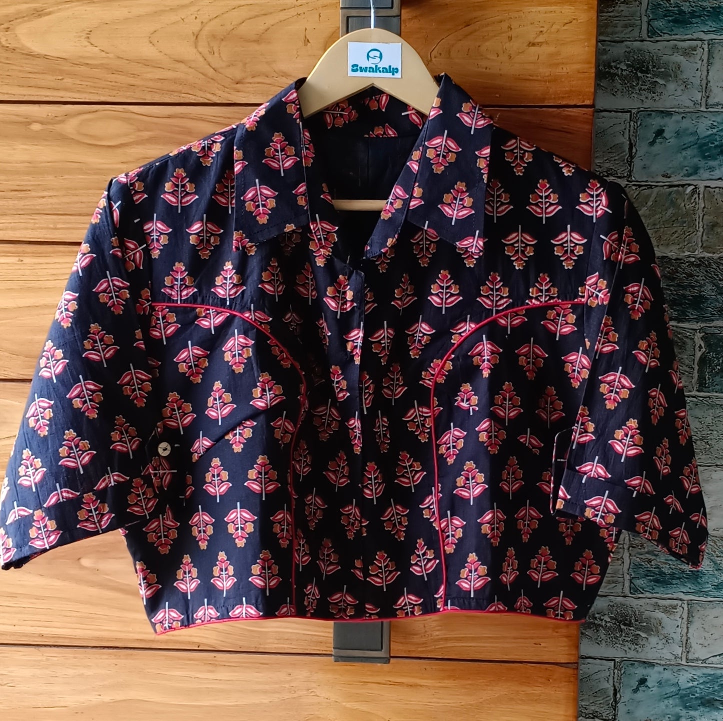 Black Printed Cotton Collar Neck Blouse/Croptop