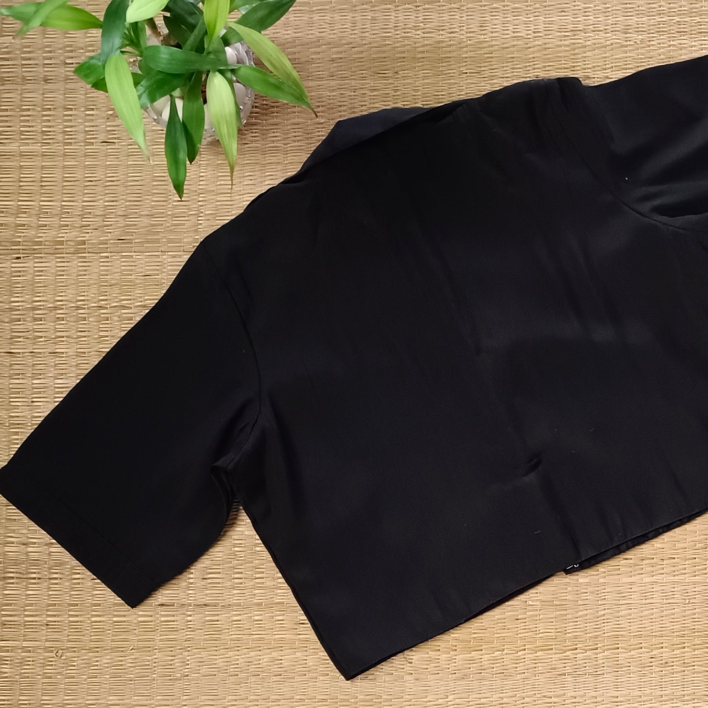 Black blazer collar long blouse