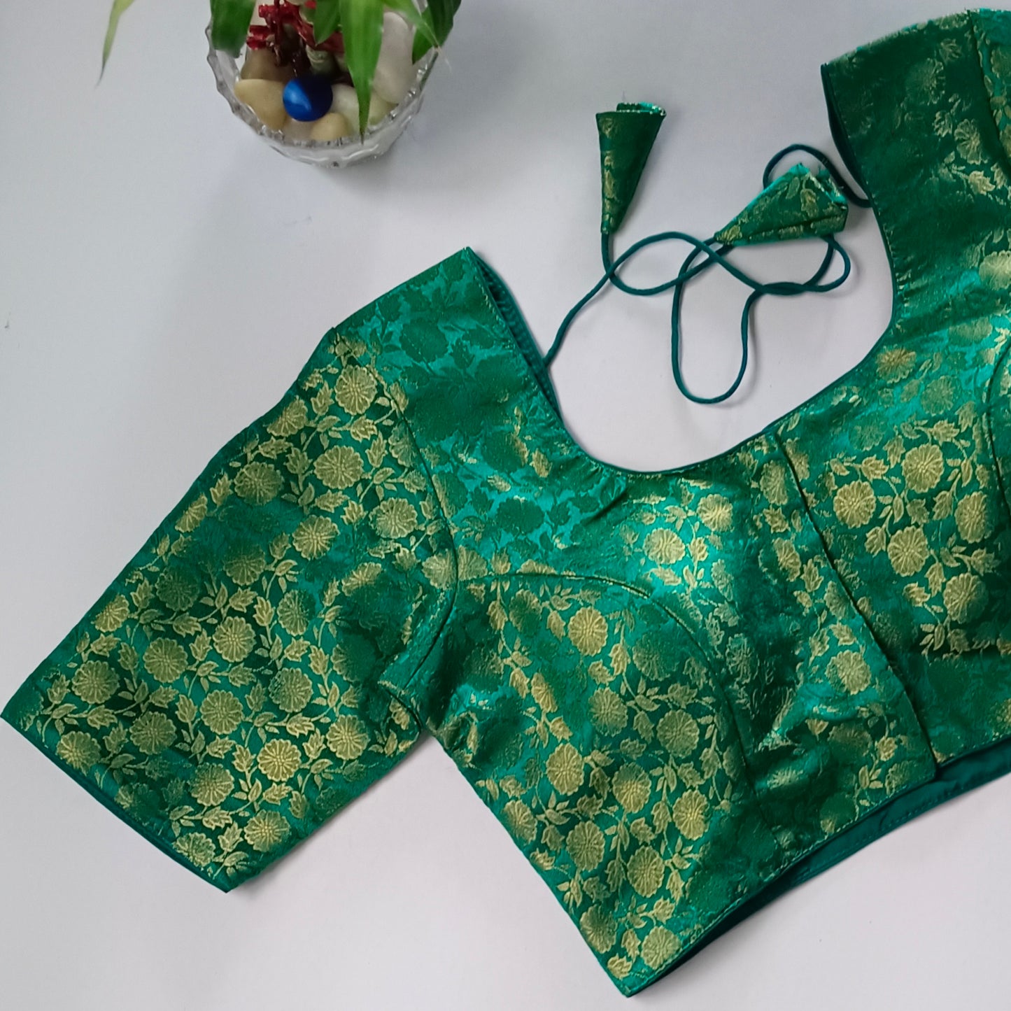 Classic Leaf Green Brocade Blouse(assorted)