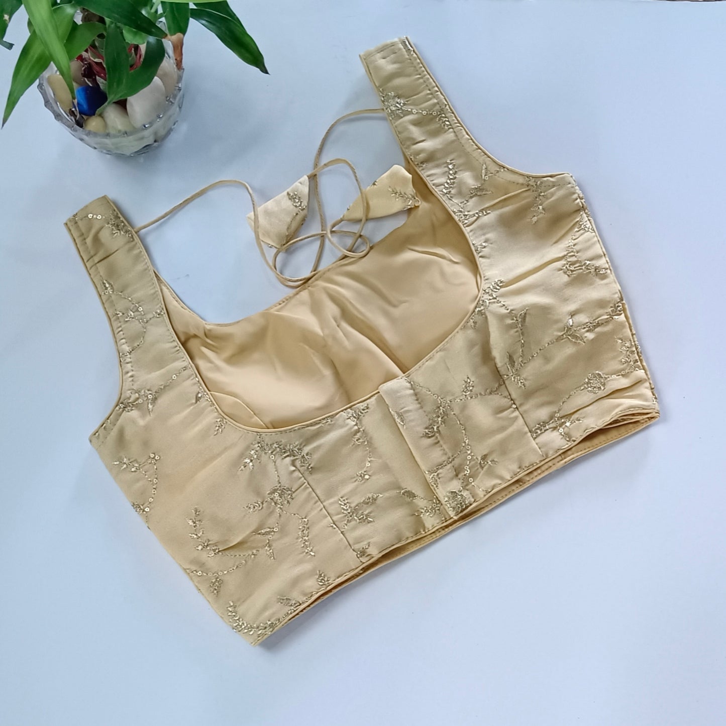 Golden tissue blouse with attachable sleeves