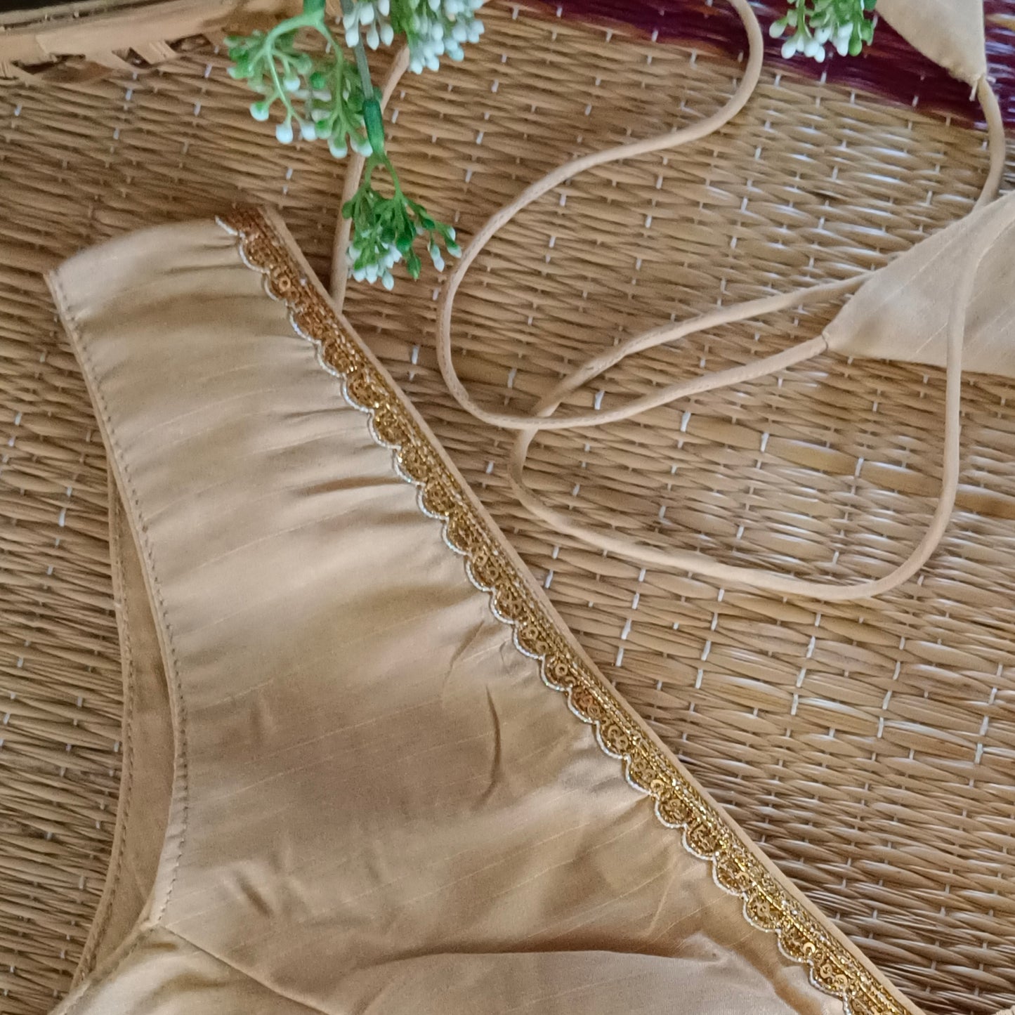 Golden Flexifit Sleeveless Blouse with Lace (attachable sleeves)