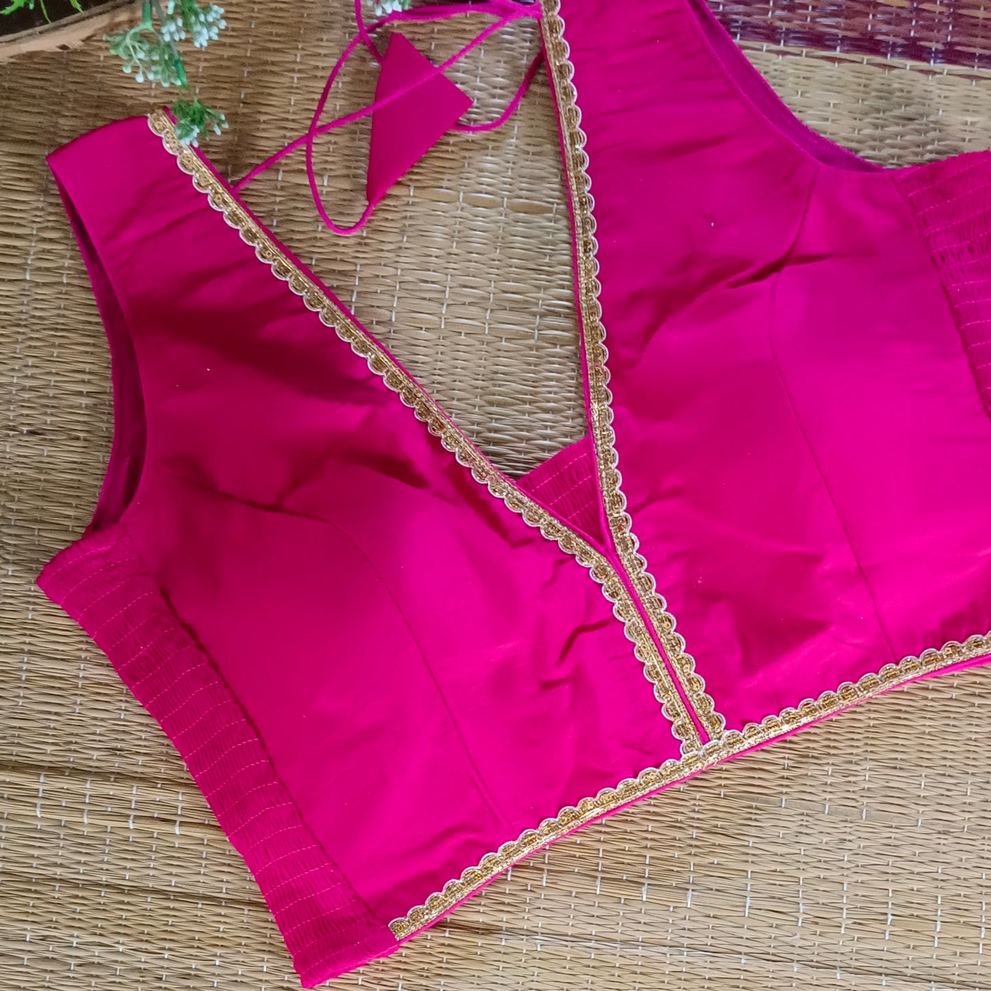 Rani Pink Flexifit Sleeveless Blouse with Lace (attachable sleeves)