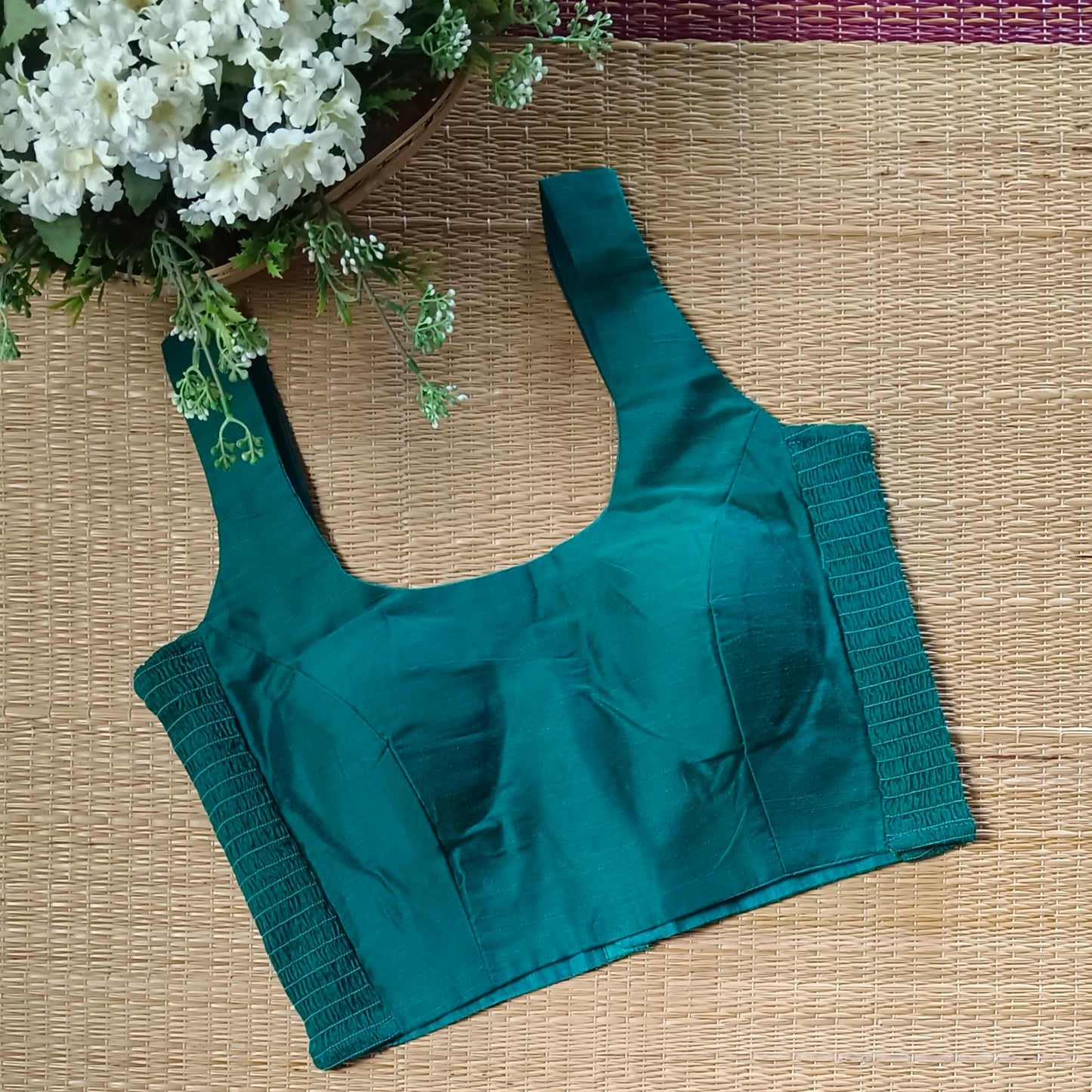 Green plain flexifit U neck blouse