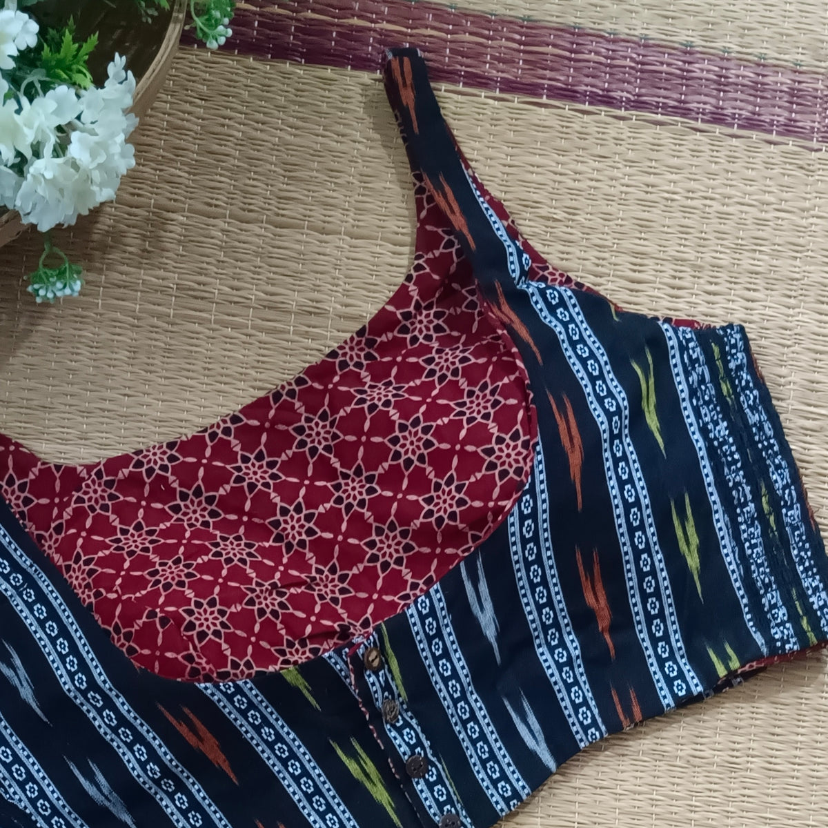 Ajrak & Ikkat Reversible flexi fit sleeveless blouse 8