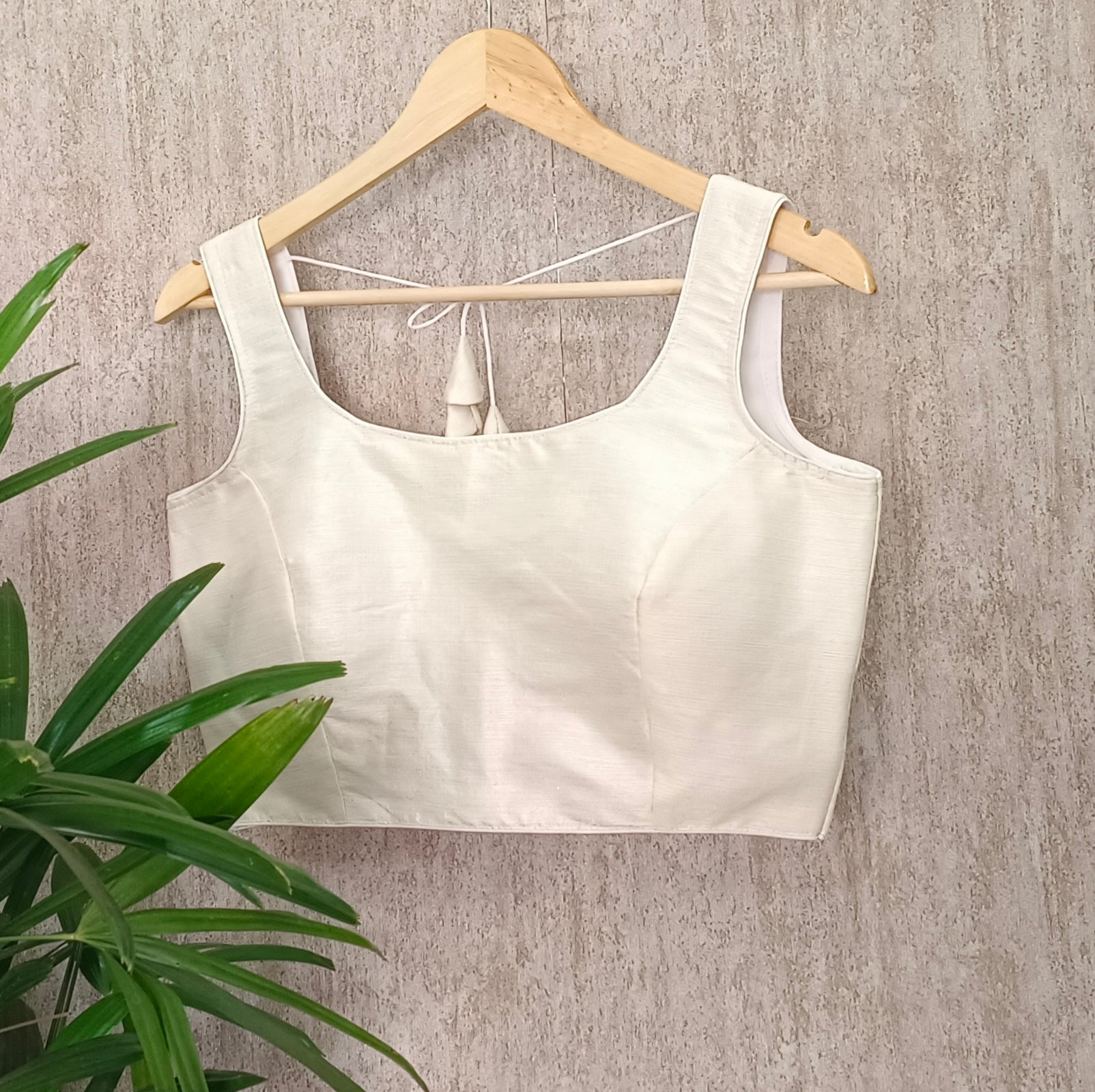 White – www.swakalp.com