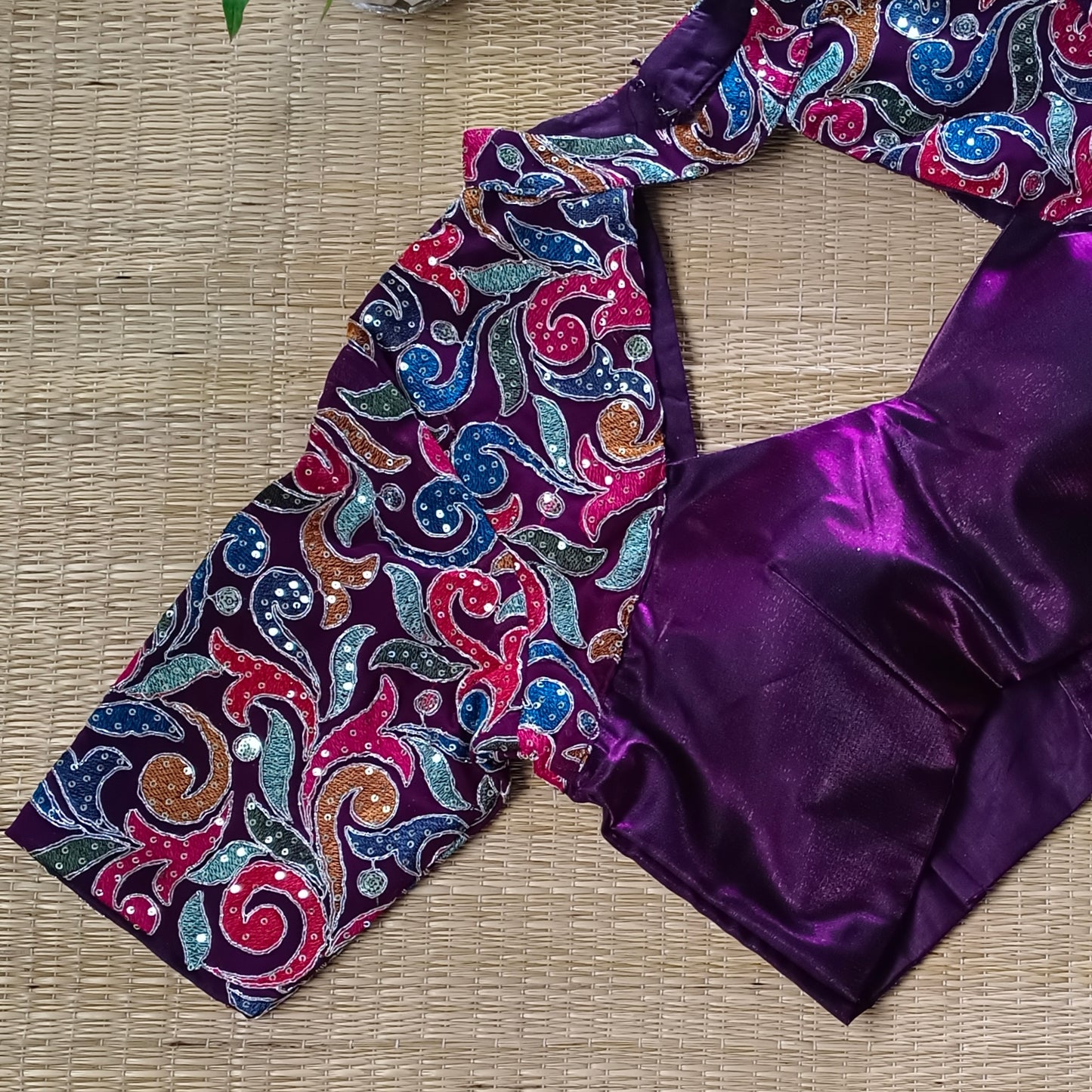 Wine high neck embroidery blouse