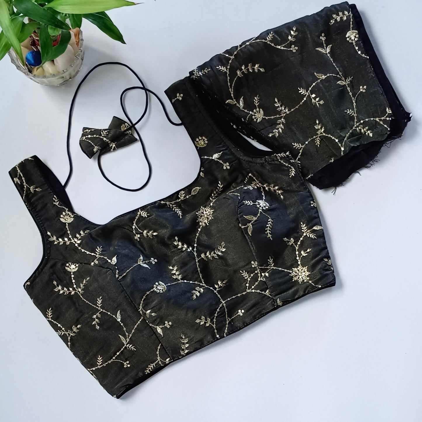 Black dual shade tissue blouse with attachable sleeves