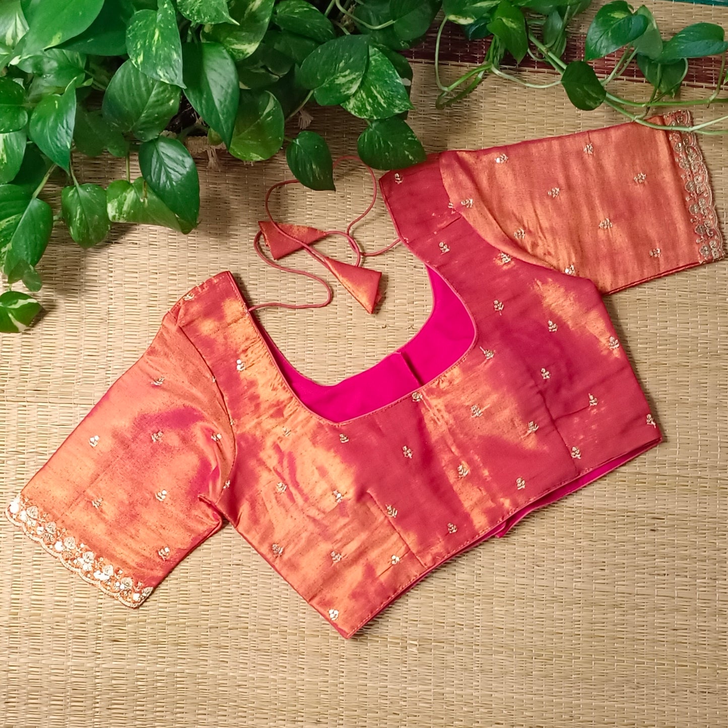 Red metallic tissue blouse with golden embroidery