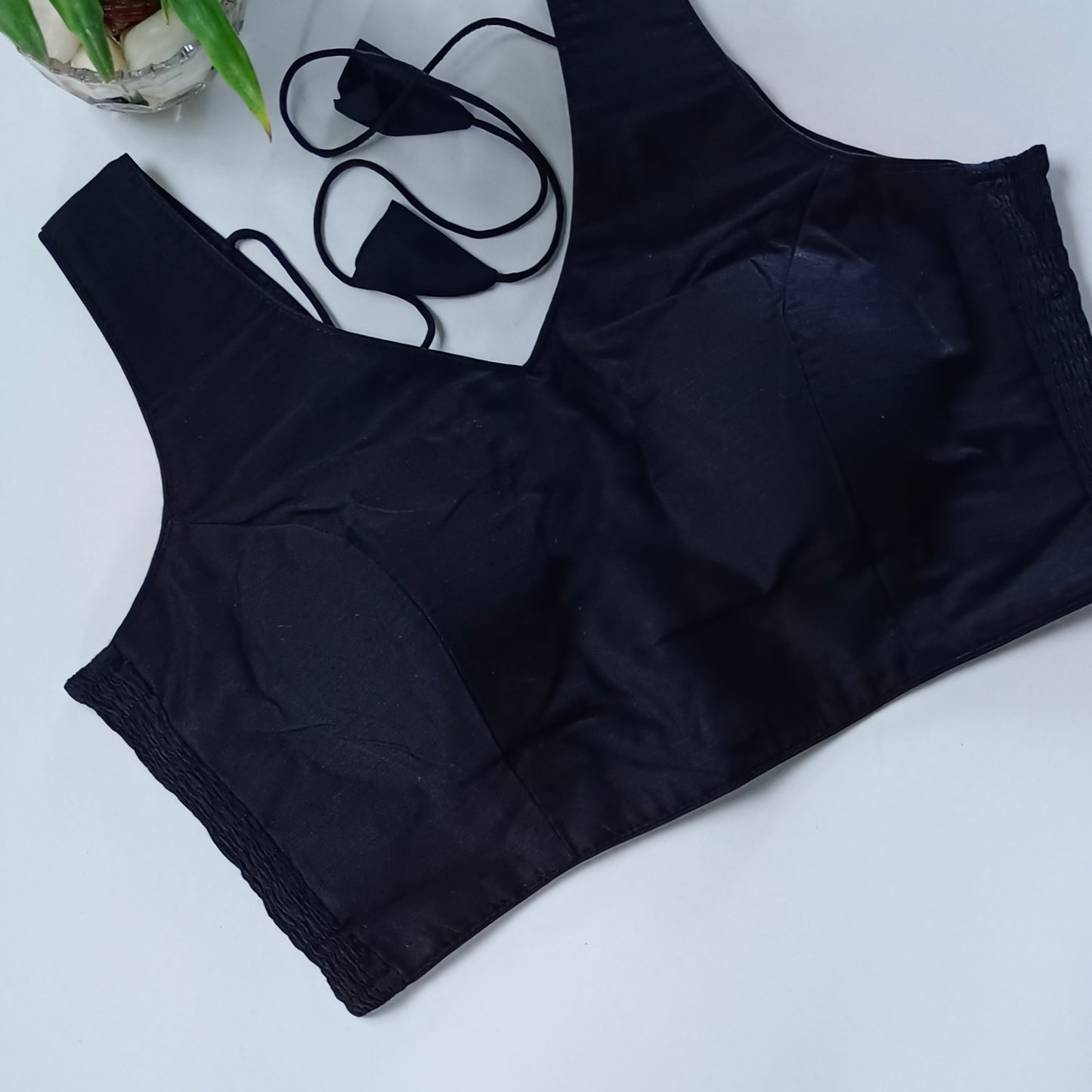 Black plain flexifit blouse (attachable sleeves)