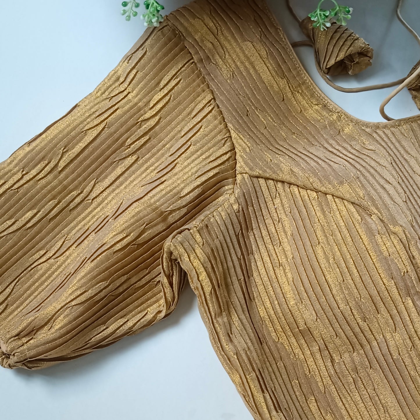 Golden 1 Metallic Crush Tissue Stretchable Blouse