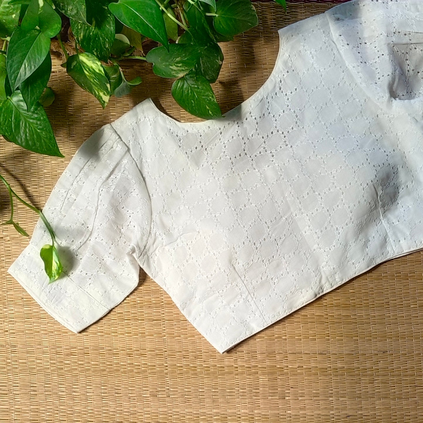 White Hakoba Cotton Blouse