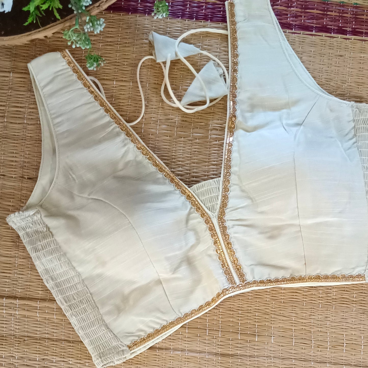 Cream Flexifit Sleeveless Blouse with Lace (attachable sleeves)
