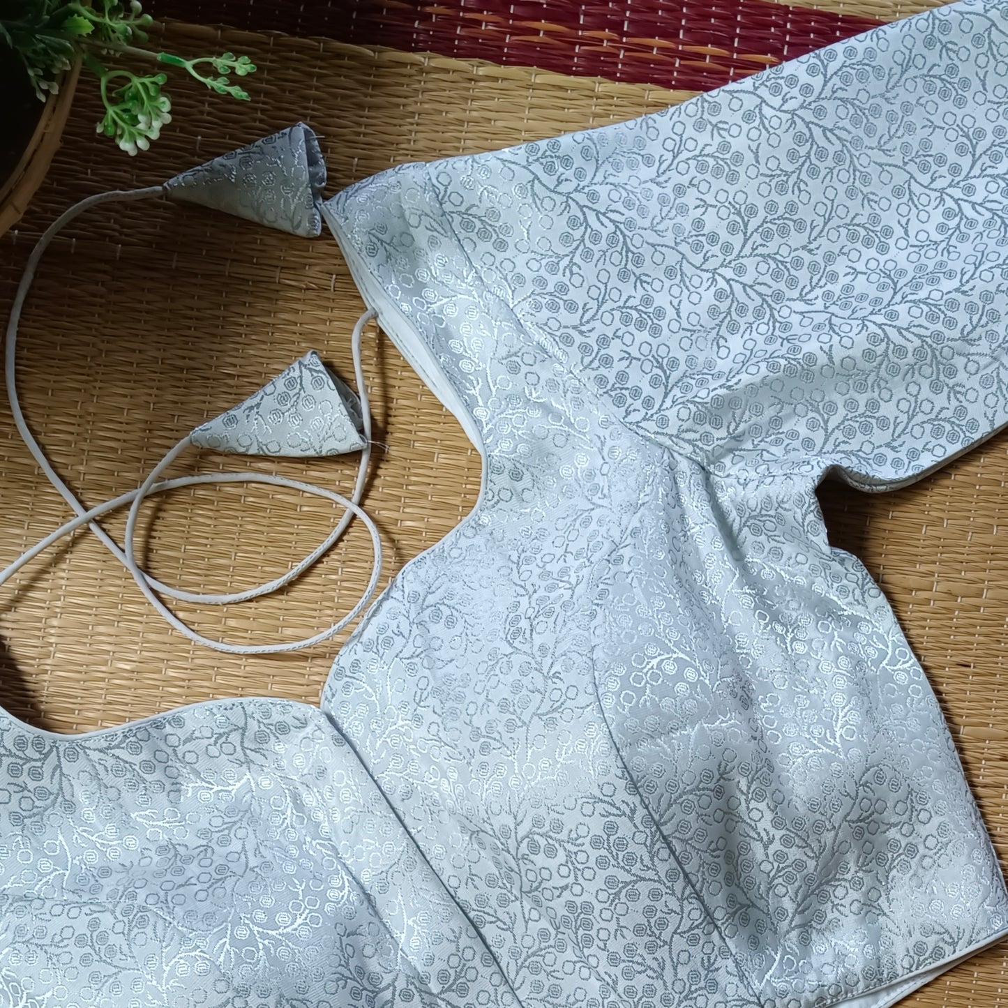 Silver Sweetheart Neck Brocade Blouse