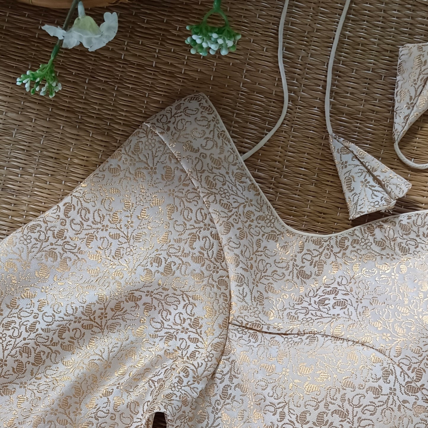 Cream Sweetheart Neck Brocade Blouse