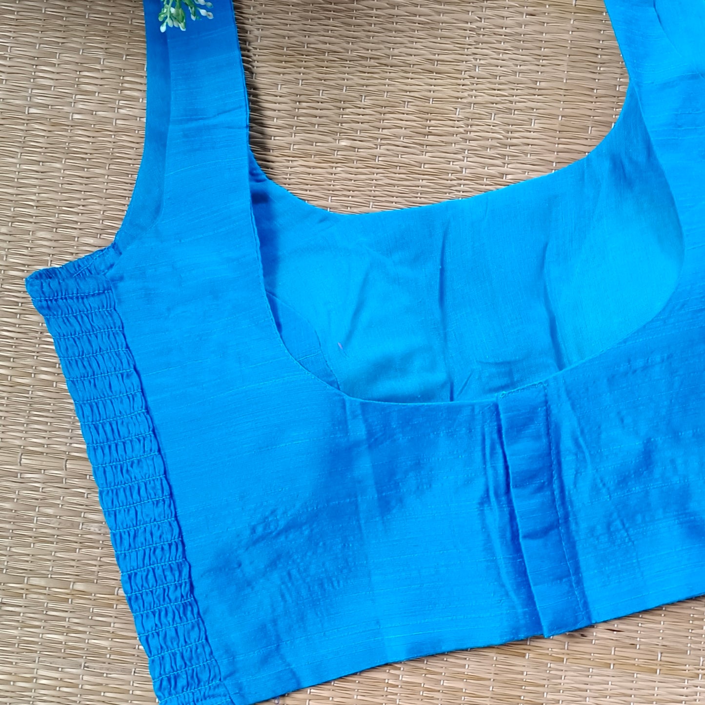 Blue 1 plain flexifit U neck blouse
