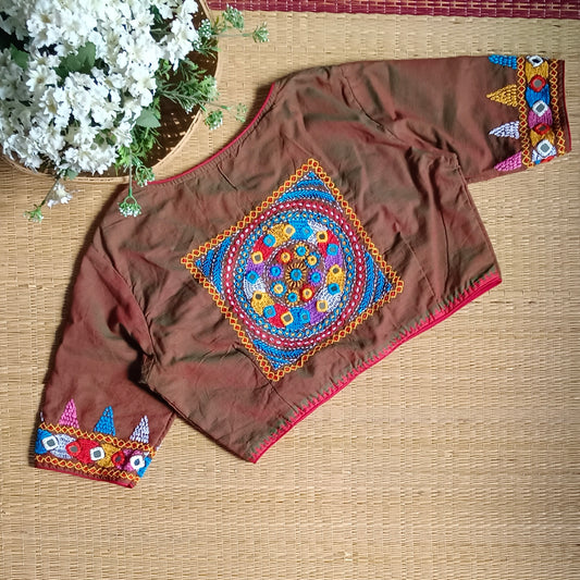 Maroon Green Dual Shade Gujrati Hand Embroidery Blouse