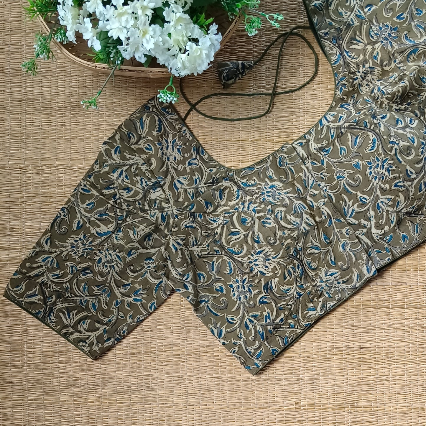Classic Mehendi Green Kalamkari Cotton Blouse 2