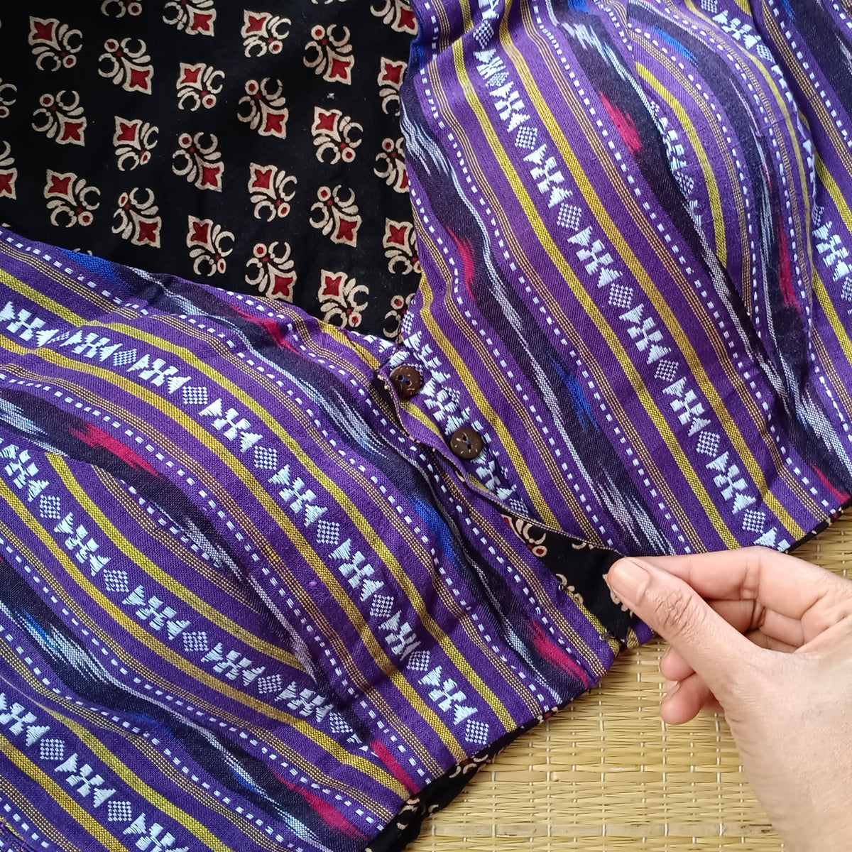 Ajrak & Ikkat Reversible flexi fit blouse 2