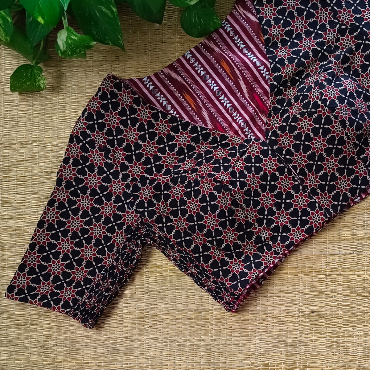 Ajrak & Ikkat Reversible flexi fit blouse 6