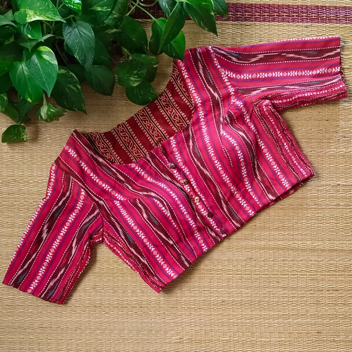 Ajrak & Ikkat Reversible flexi fit blouse 5