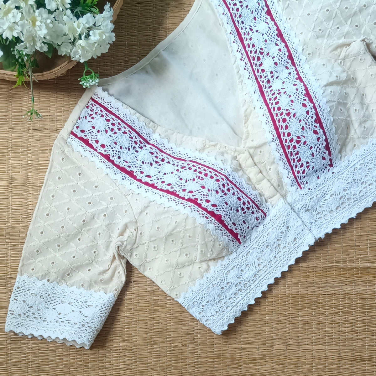 Off White Hakoba Lace Cotton Blouse
