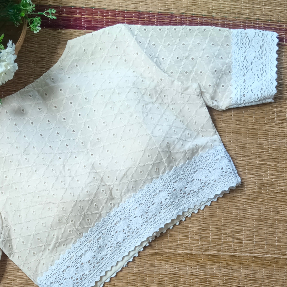 Off White Hakoba Lace Cotton Blouse