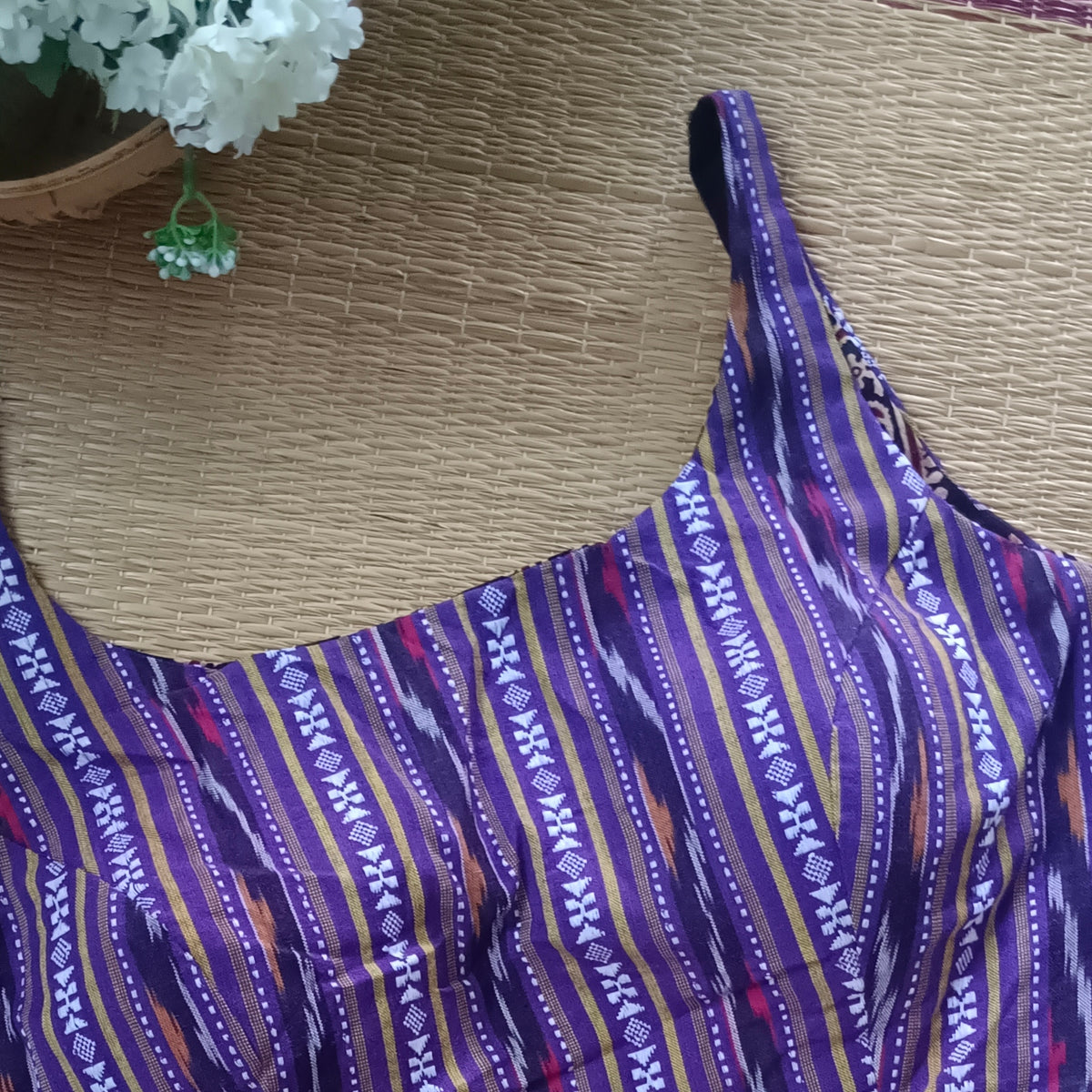 Ajrak & Ikkat Reversible flexi fit sleeveless blouse 2
