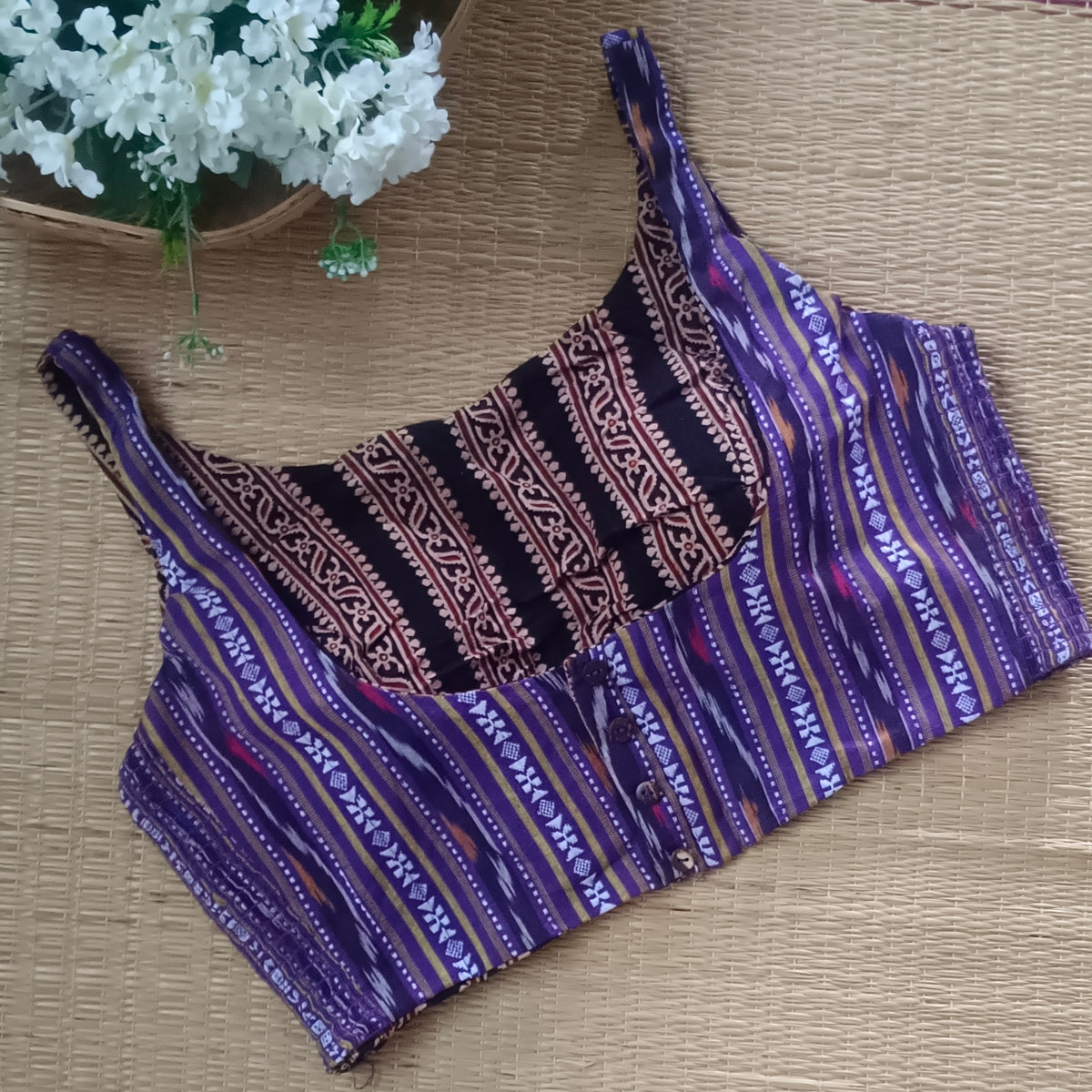 Ajrak & Ikkat Reversible flexi fit sleeveless blouse 2