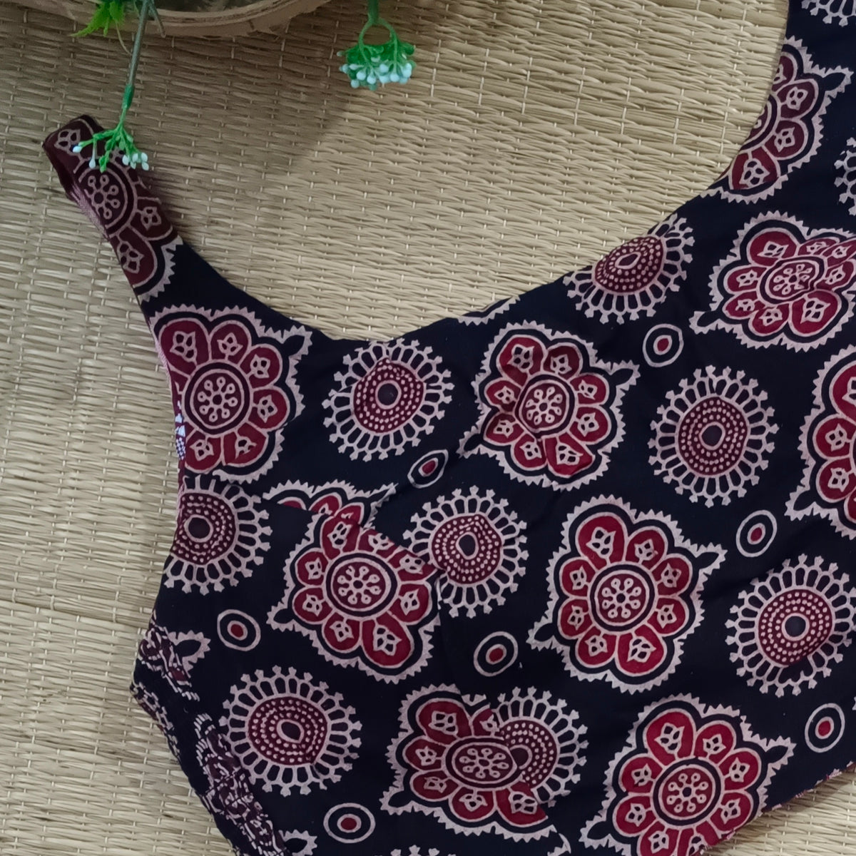 Ajrak & Ikkat Reversible flexi fit sleeveless blouse 7