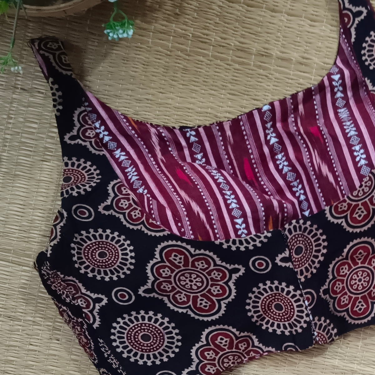 Ajrak & Ikkat Reversible flexi fit sleeveless blouse 7