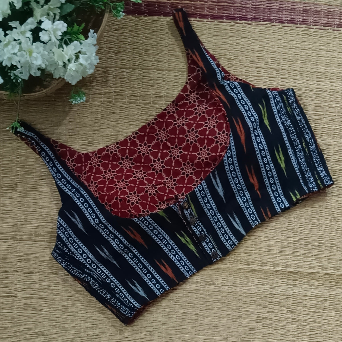 Ajrak & Ikkat Reversible flexi fit sleeveless blouse 8