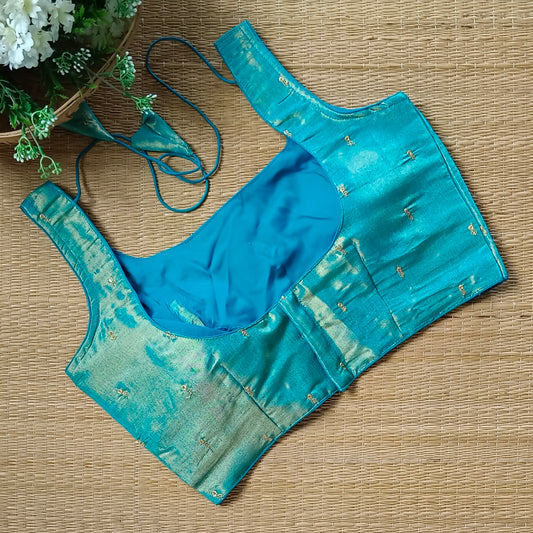 Blue metallic tissue sleeveless blouse