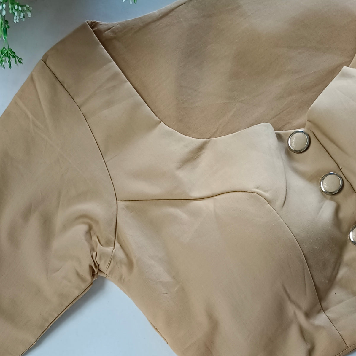 Golden 1 plain blouse with buttons