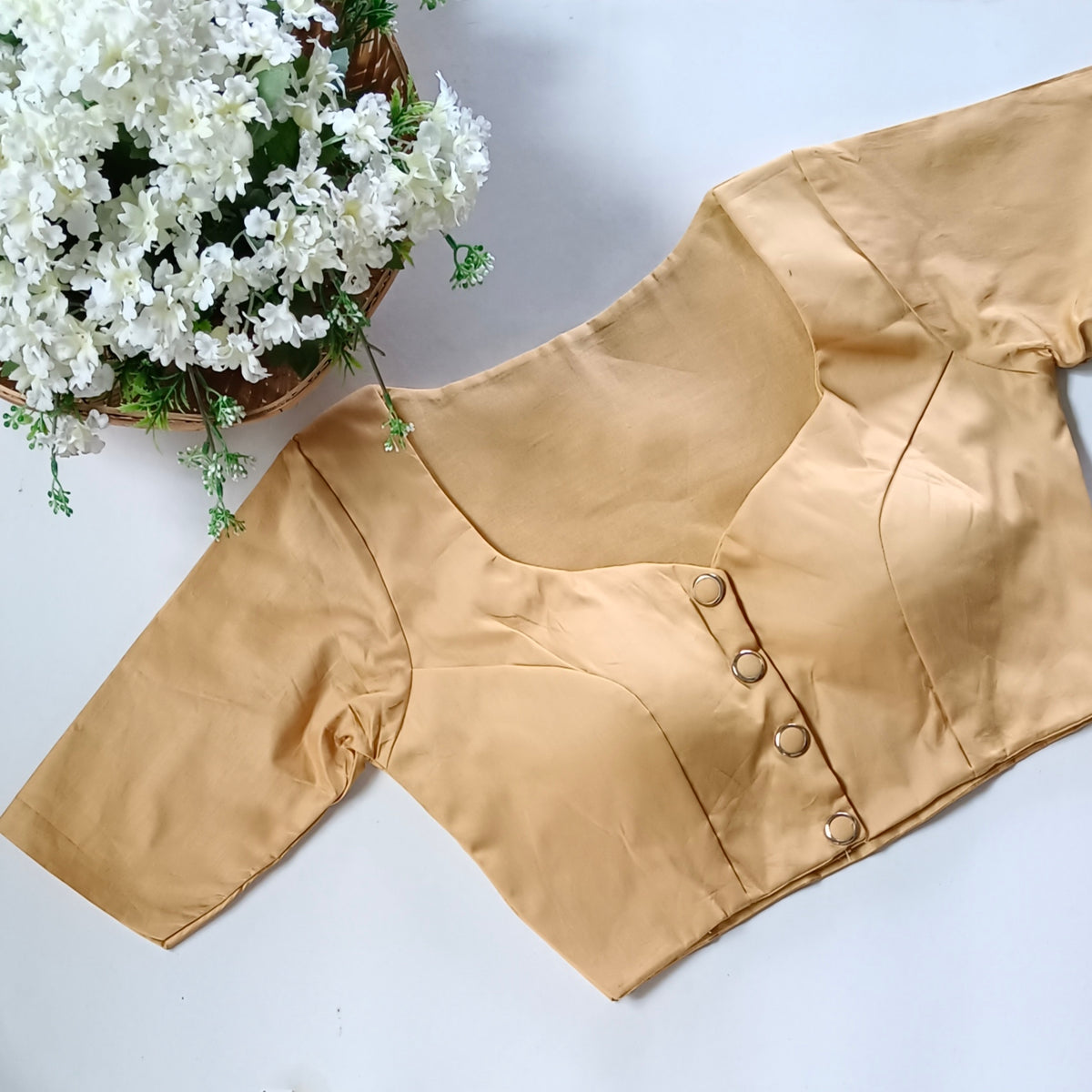 Golden 2 plain blouse with buttons