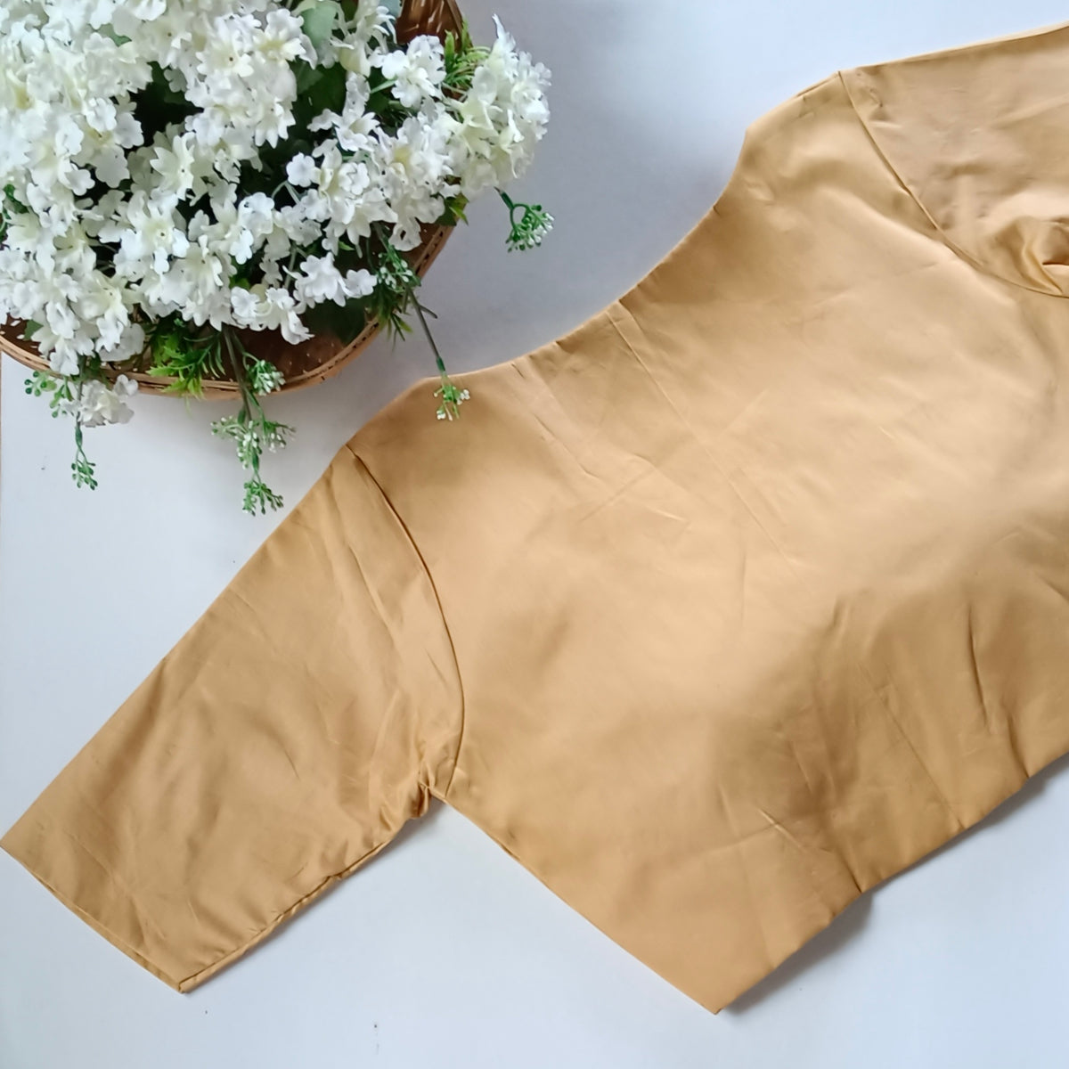 Golden 2 plain blouse with buttons