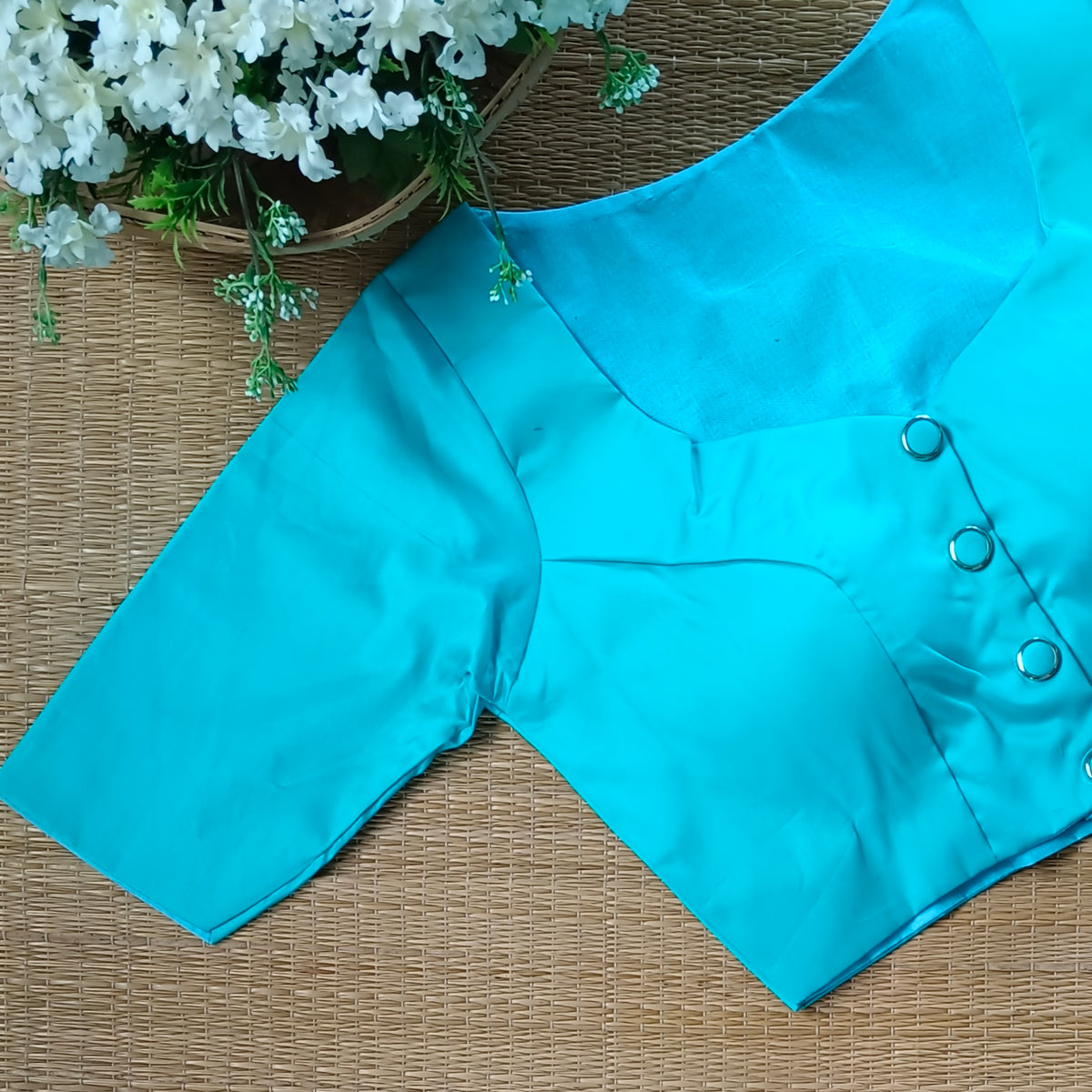 Blue plain blouse with buttons
