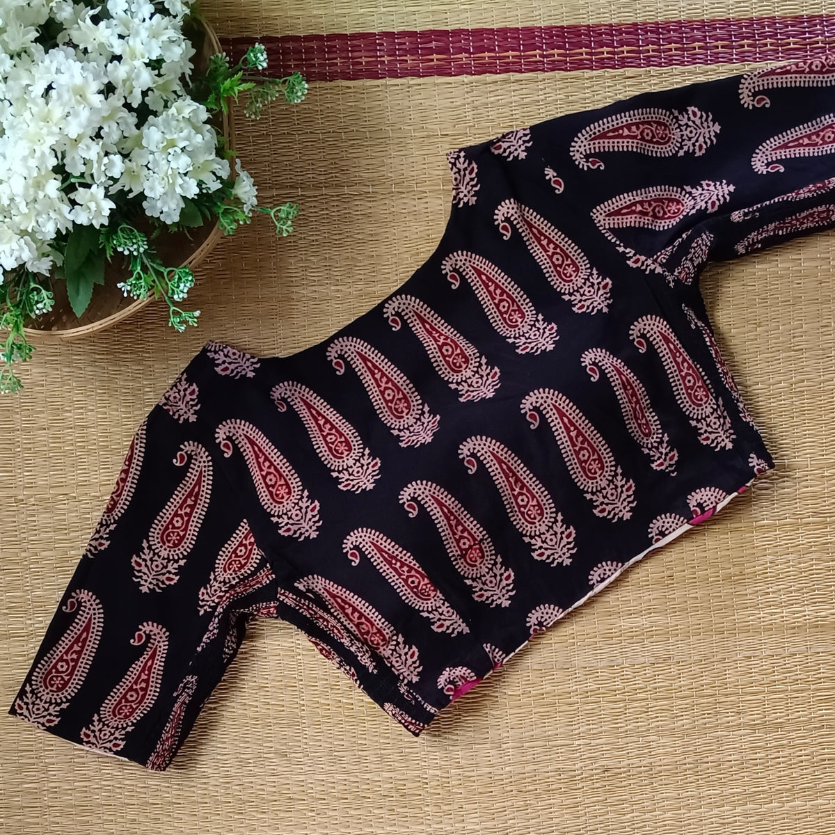 Kalamkari & Ajrak Reversible flexi fit blouse 2