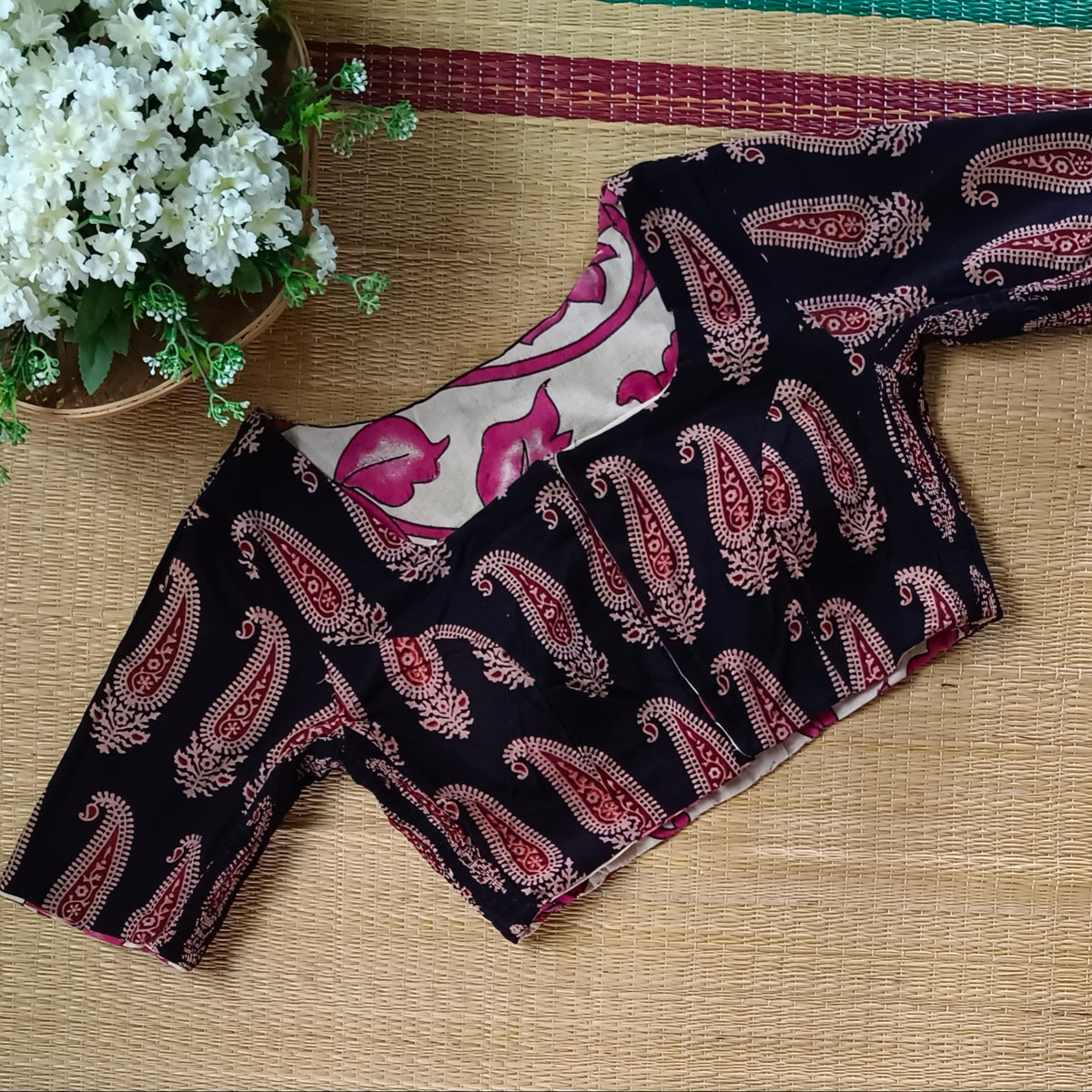 Kalamkari & Ajrak Reversible flexi fit blouse 2