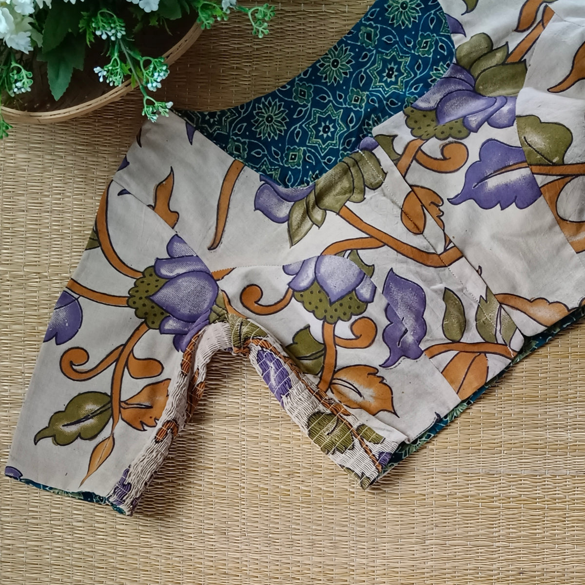 Kalamkari & Ajrak Reversible flexi fit blouse 3