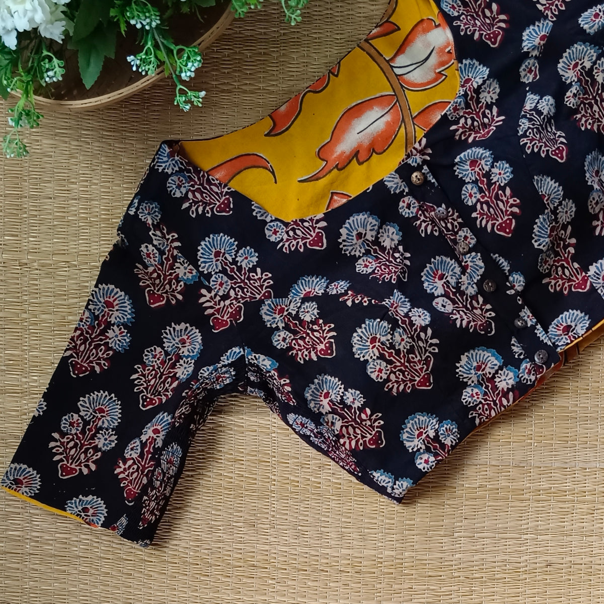 Kalamkari & Ajrak Reversible flexi fit blouse 7