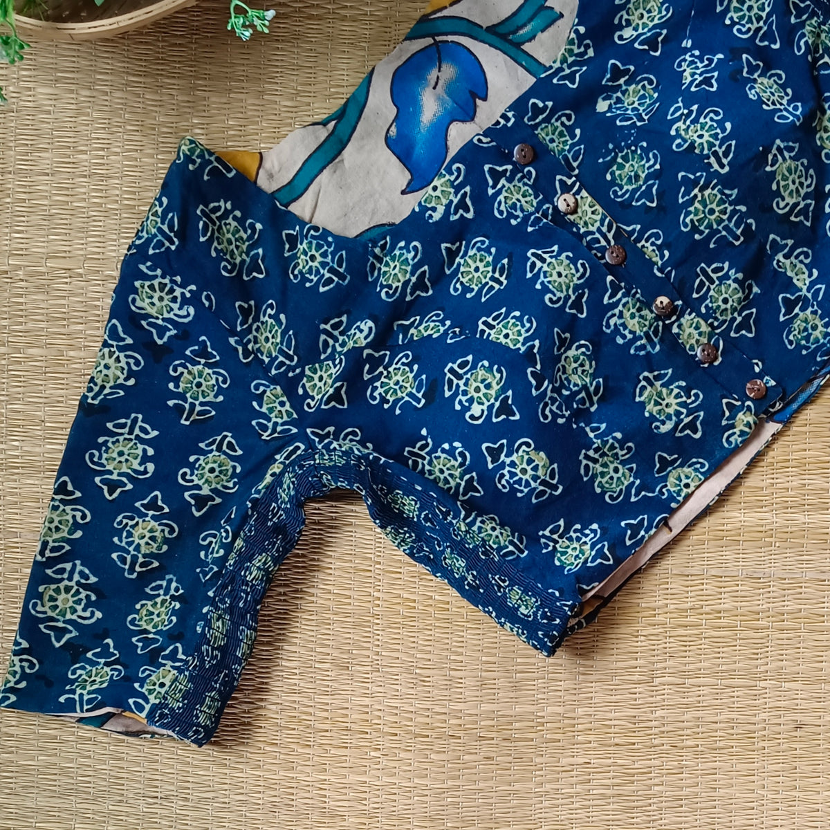 Kalamkari & Ajrak Reversible flexi fit blouse 9