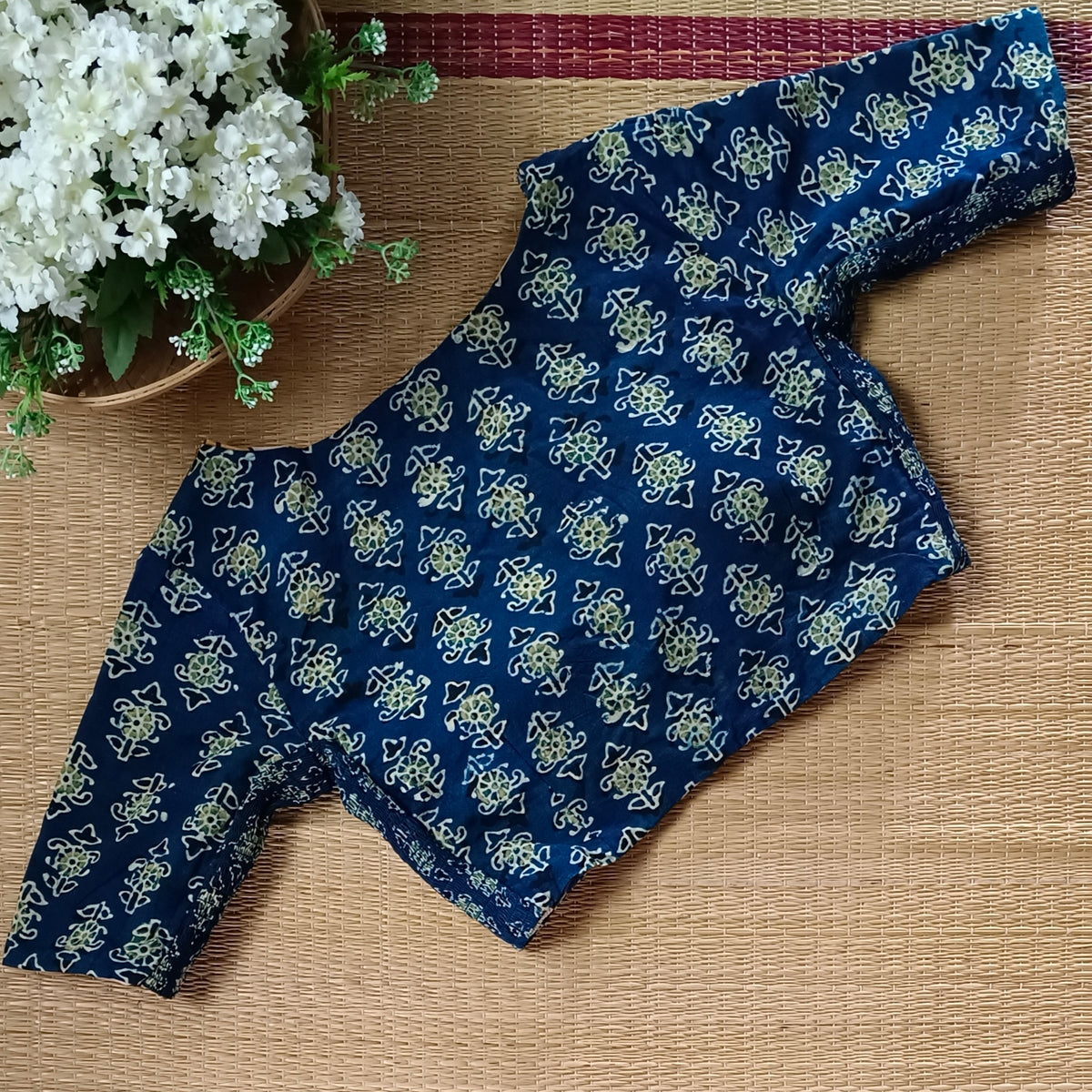 Kalamkari & Ajrak Reversible flexi fit blouse 9