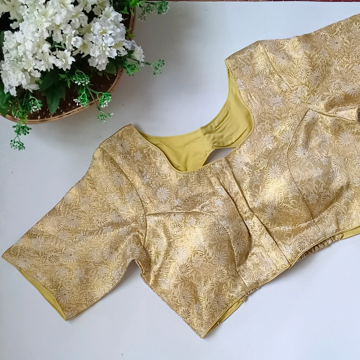 Pastel Pista Golden Back Elastic Brocade Blouse