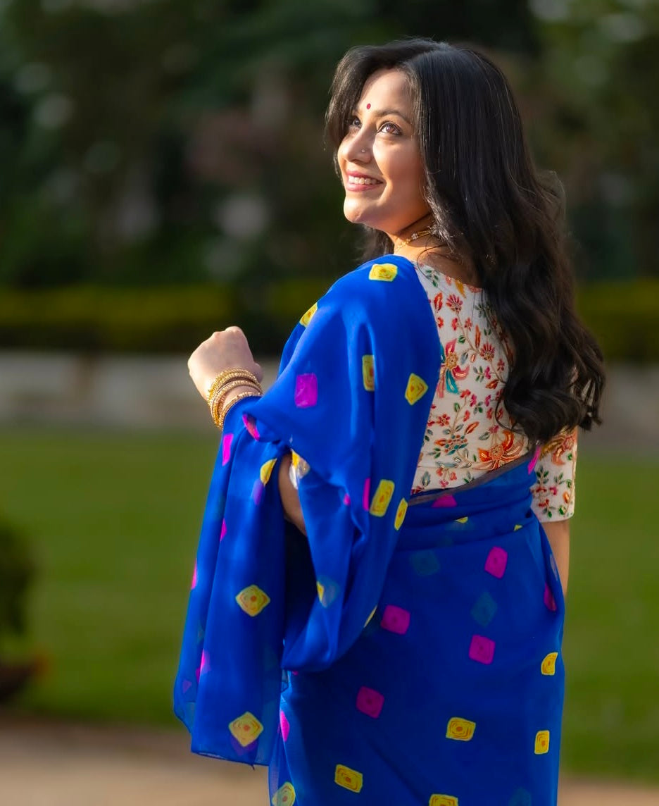 Off-white crepe code work blouse